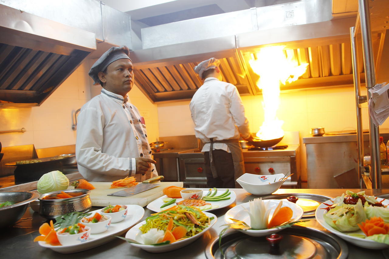 Hotel Rajashree Palace Siliguri Εξωτερικό φωτογραφία
